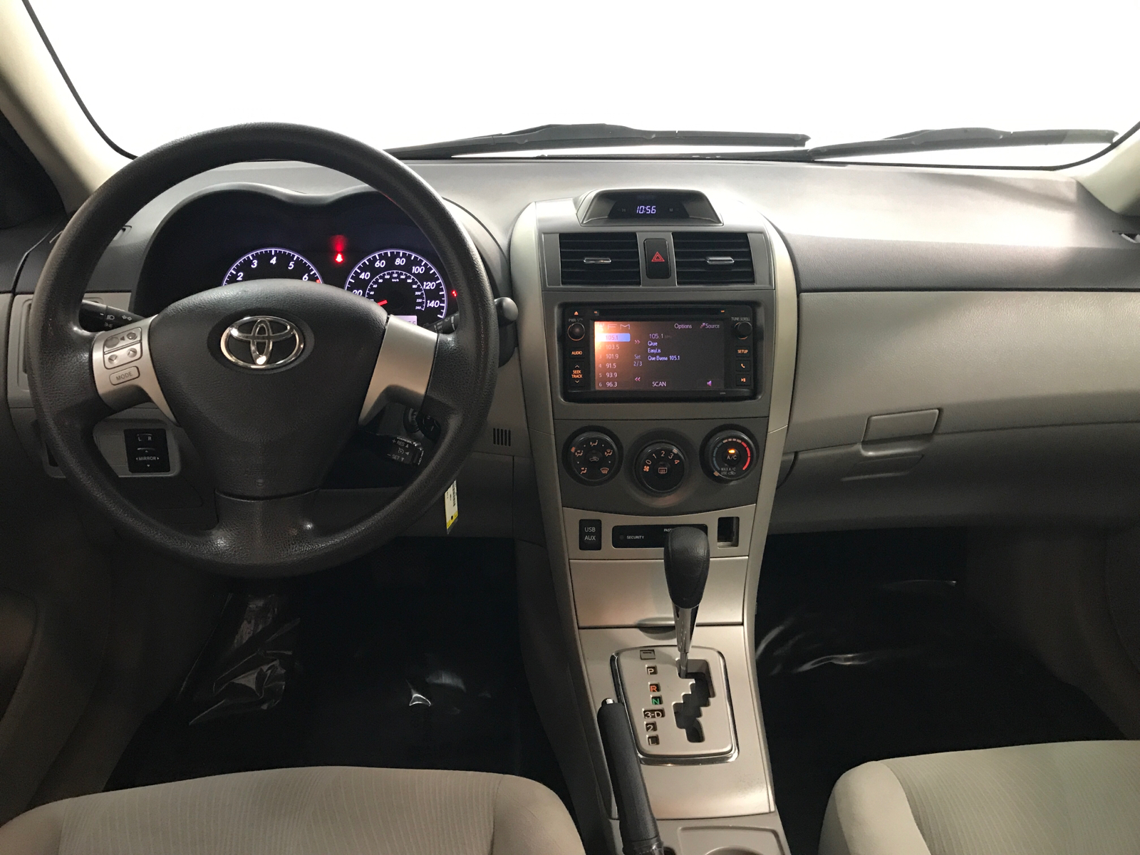 2013 Toyota Corolla LE 6