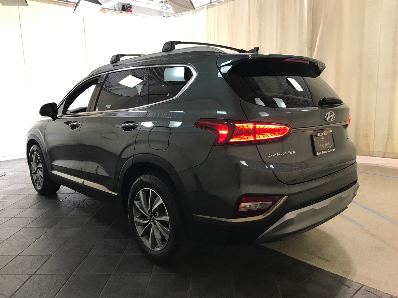 2020 Hyundai Santa Fe Limited 4