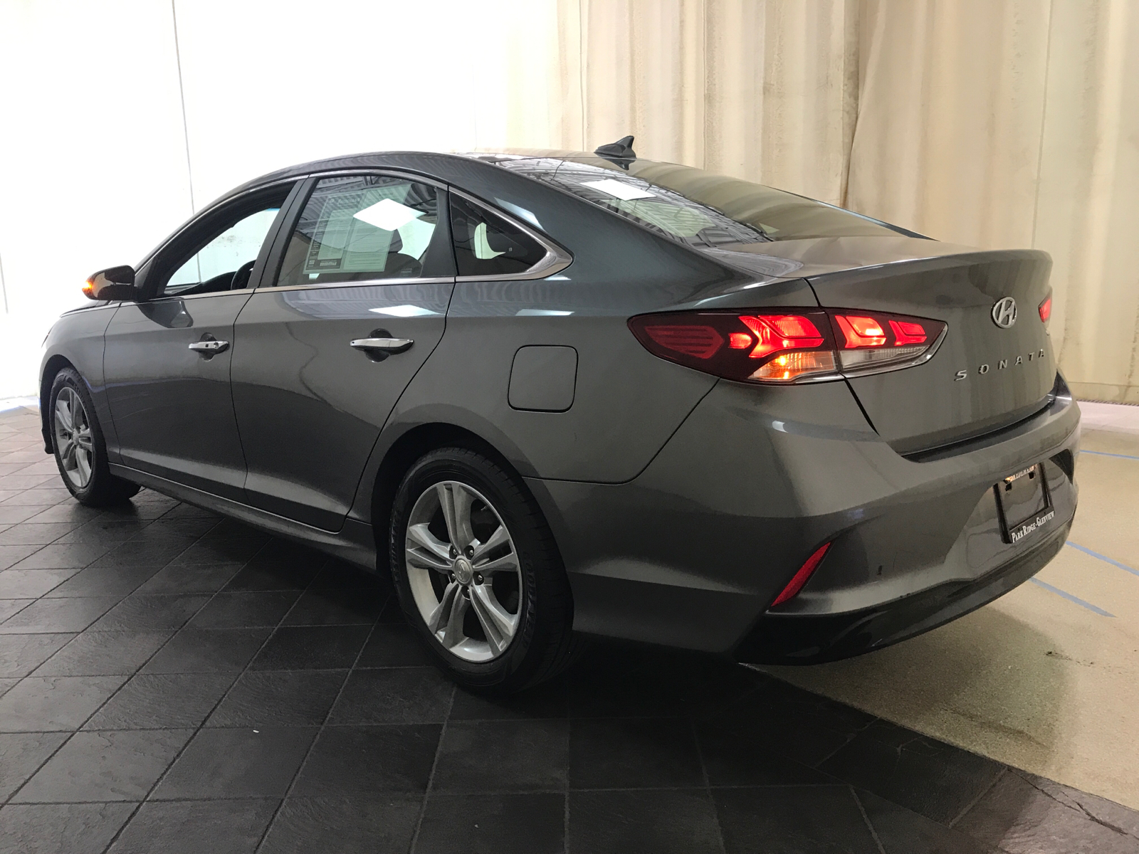 2018 Hyundai Sonata SEL 4