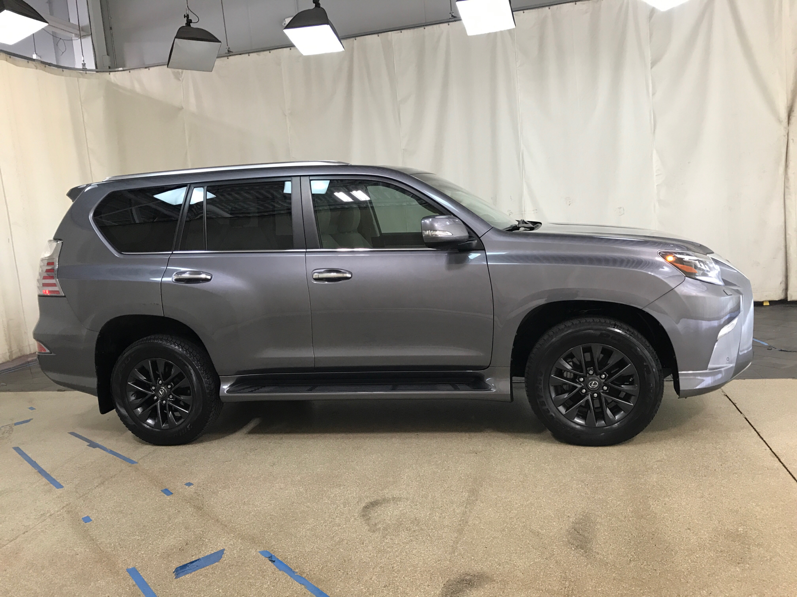 2022 Lexus GX GX 460 Premium 2