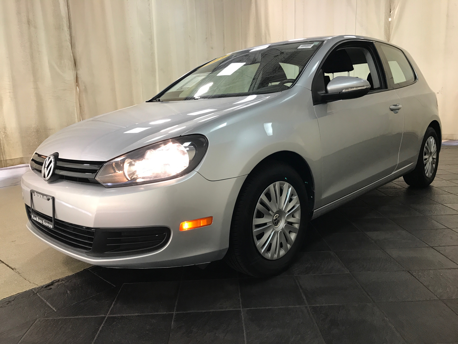 2013 Volkswagen Golf 2DR HB PZEV AT 5