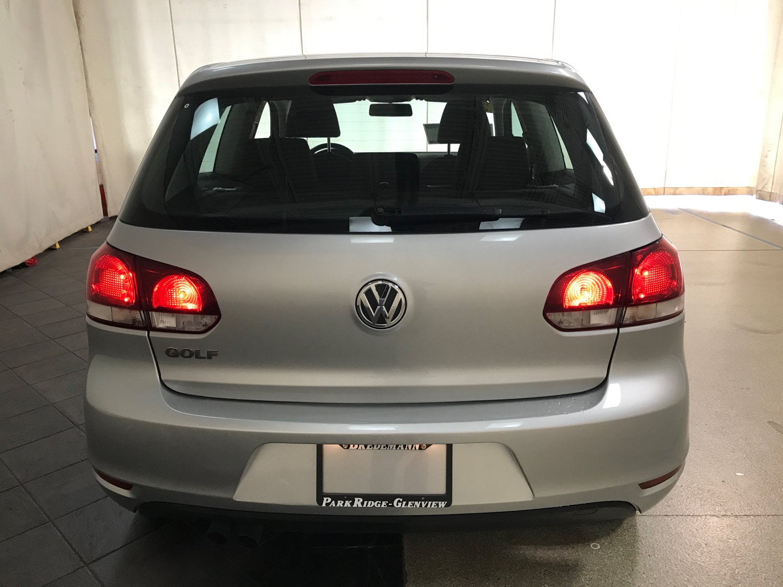 2013 Volkswagen Golf 2DR HB PZEV AT 21