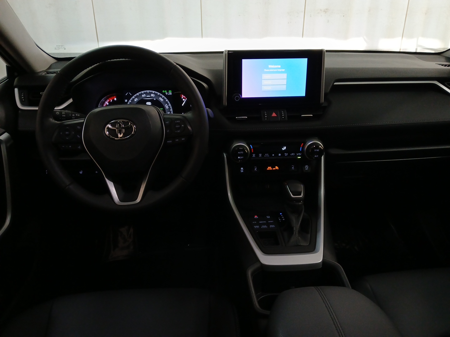 2023 Toyota RAV4 XLE Premium 6