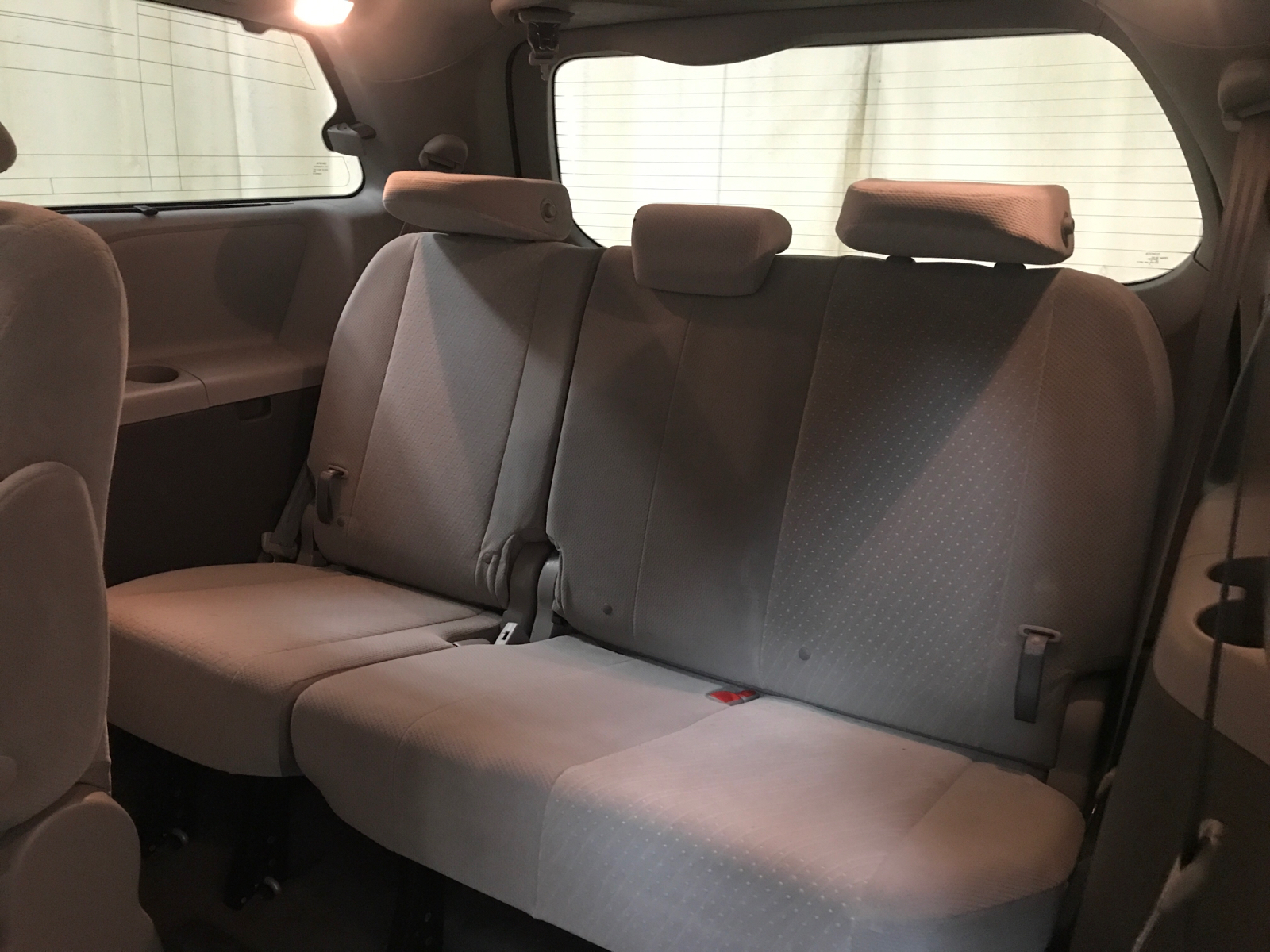 2018 Toyota Sienna  21