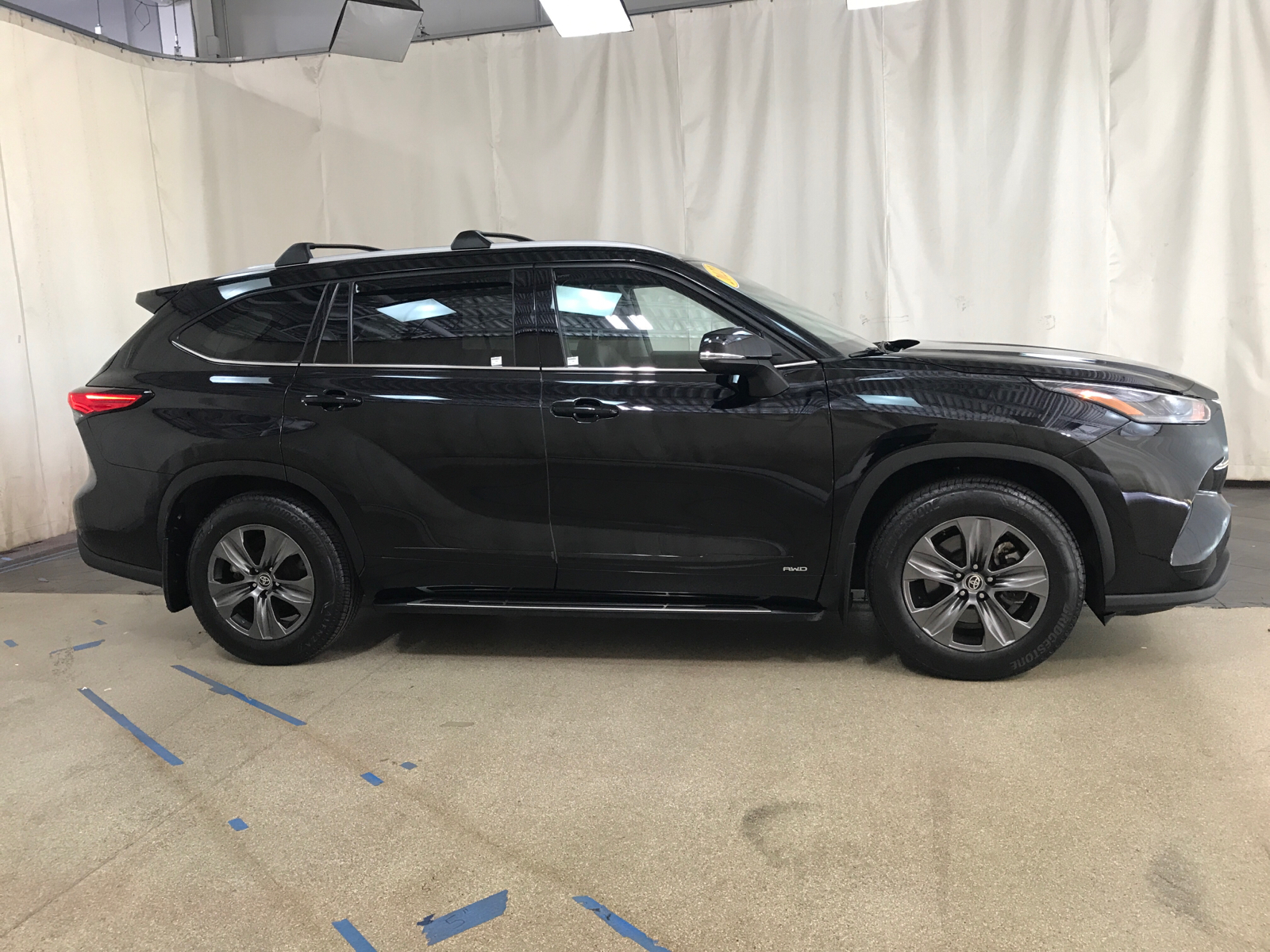 2022 Toyota Highlander  2