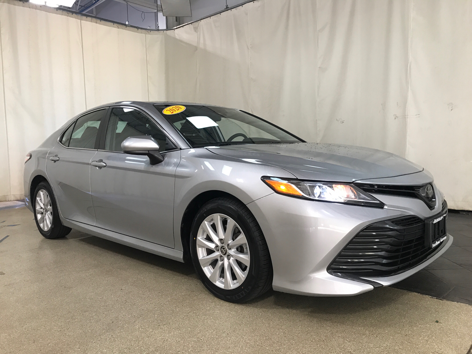 2020 Toyota Camry LE 1