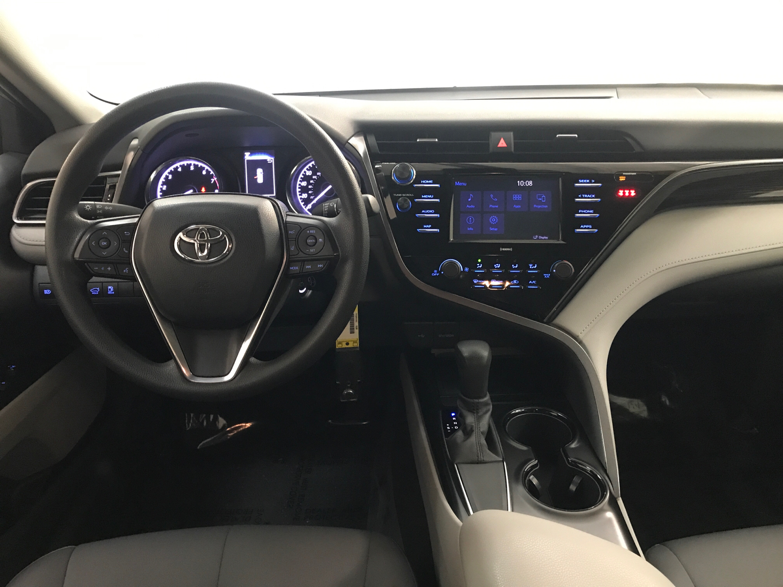 2020 Toyota Camry LE 6