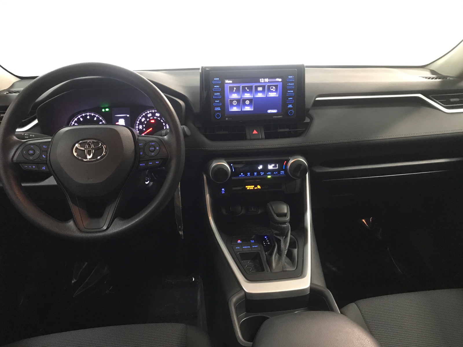 2021 Toyota RAV4 LE 6