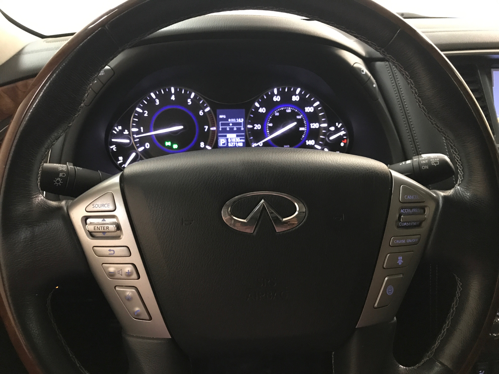 2019 INFINITI QX80 LUXE 12