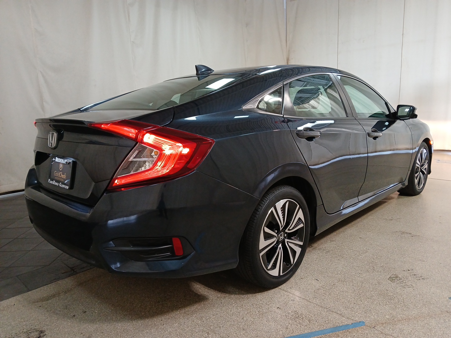 2017 Honda Civic Sedan EX-T 3