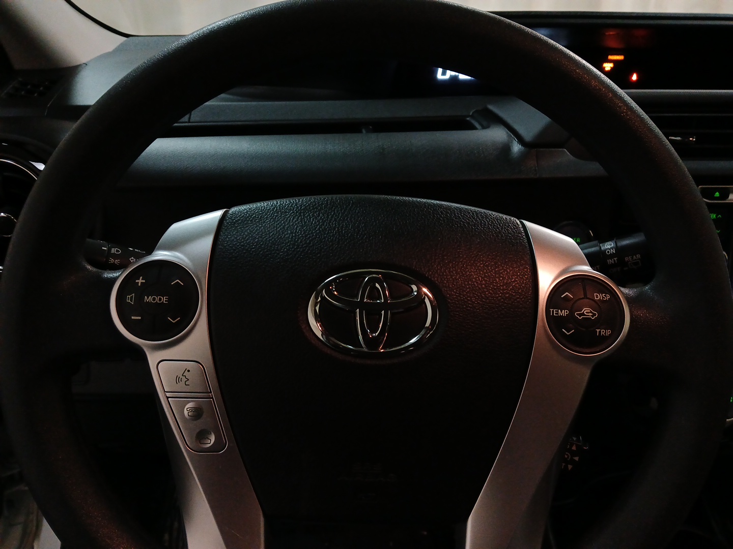 2017 Toyota Prius c Three 9