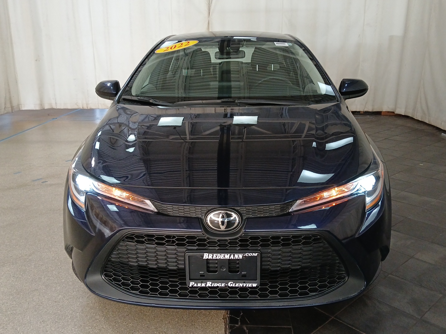 2022 Toyota Corolla LE 26