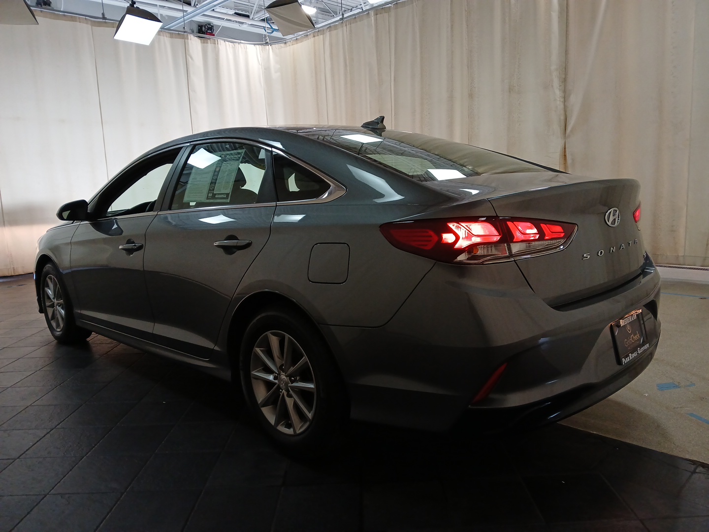 2018 Hyundai Sonata Eco 4