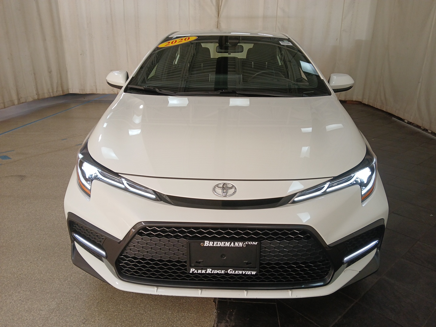 2020 Toyota Corolla SE 26