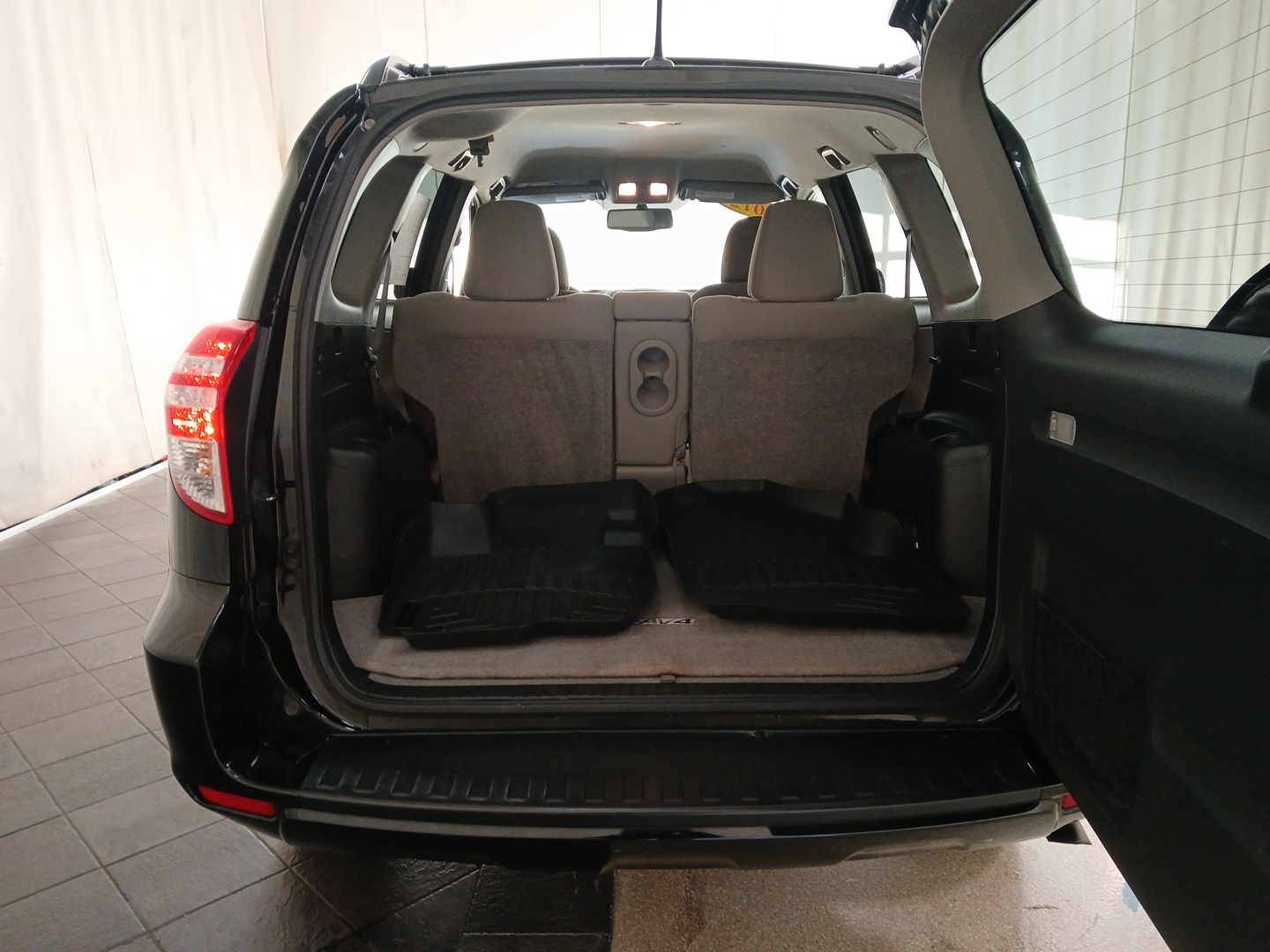 2012 Toyota RAV4 4DR FWD LE 22