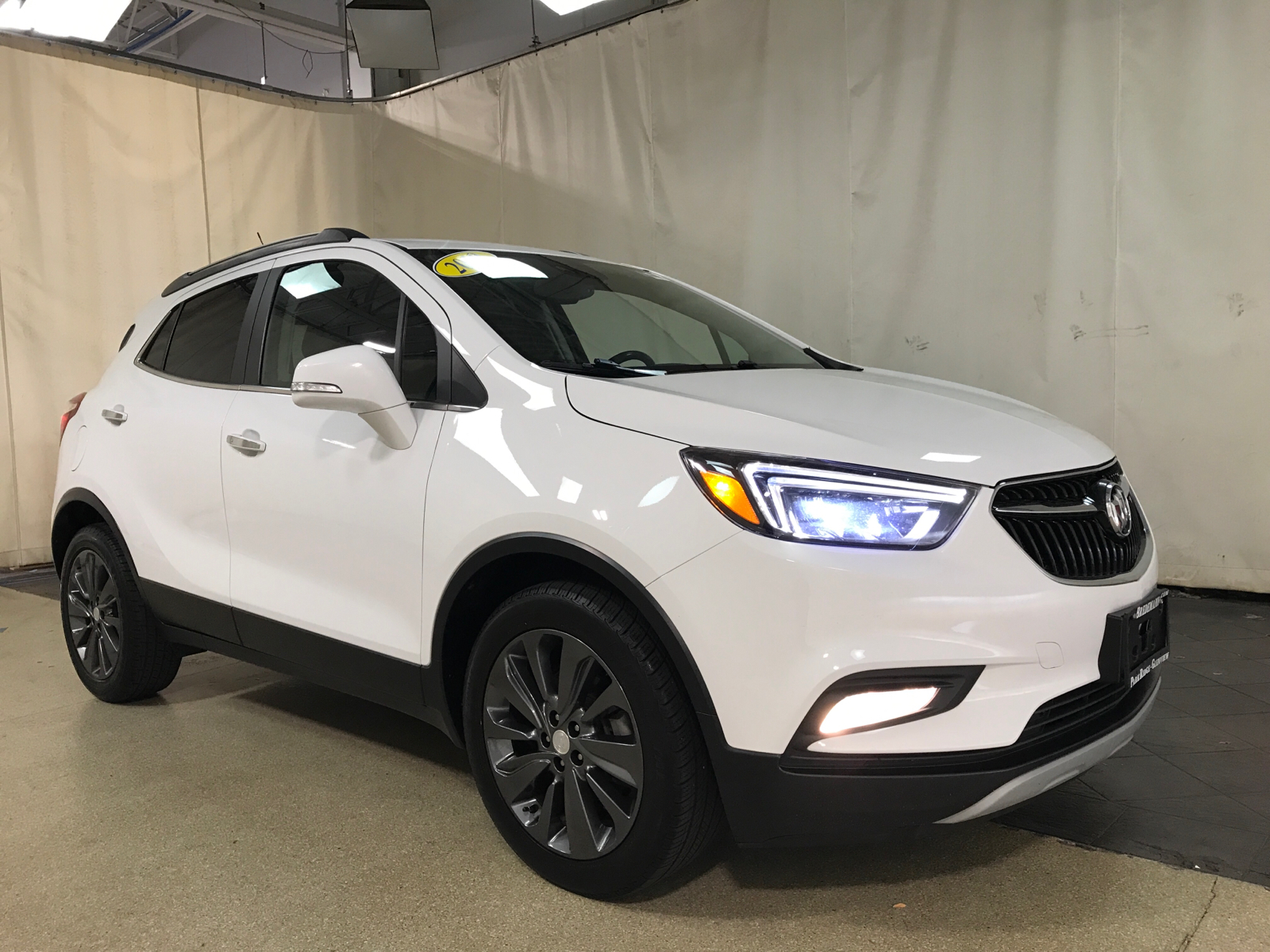 2019 Buick Encore Essence 1