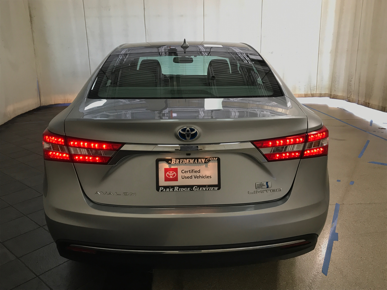 2015 Toyota Avalon Hybrid Limited 23