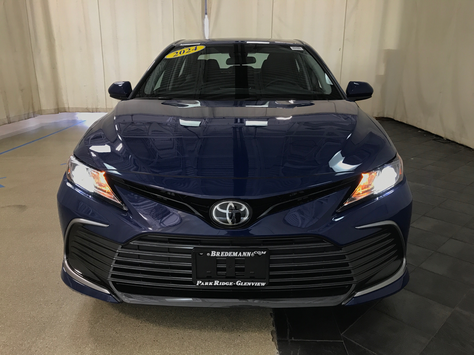 2024 Toyota Camry LE 25