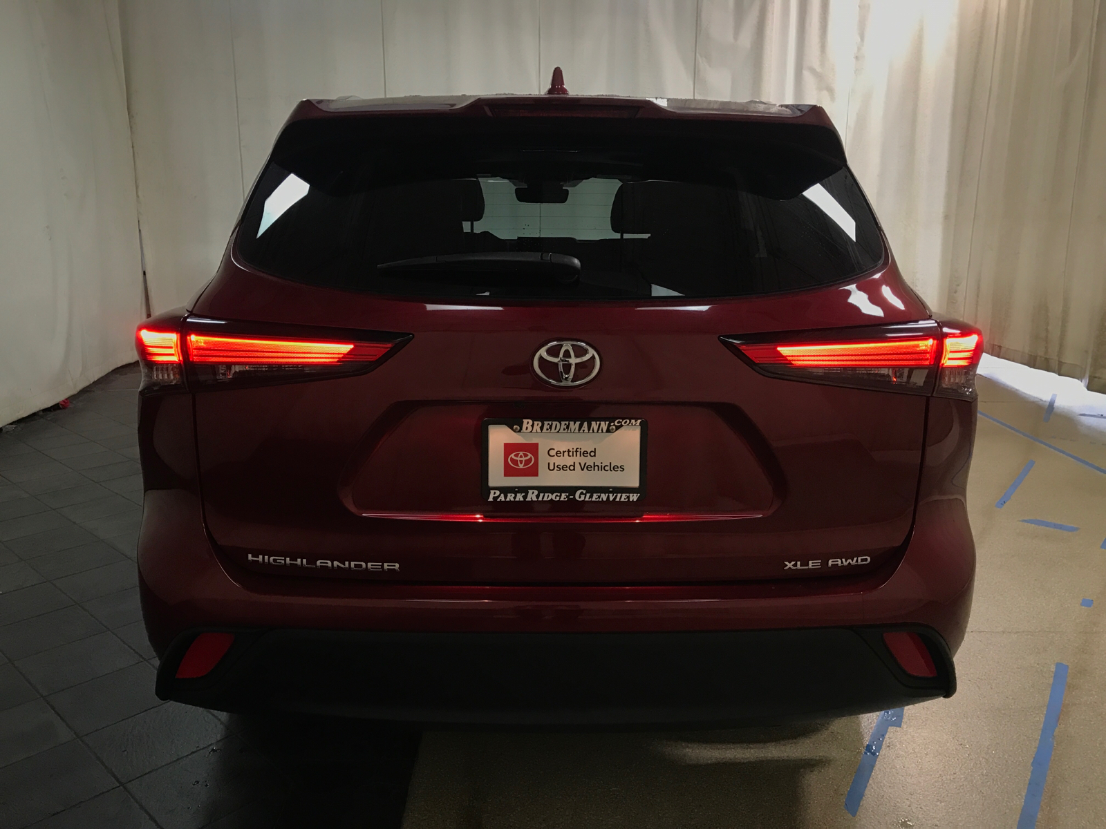 2022 Toyota Highlander XLE 25