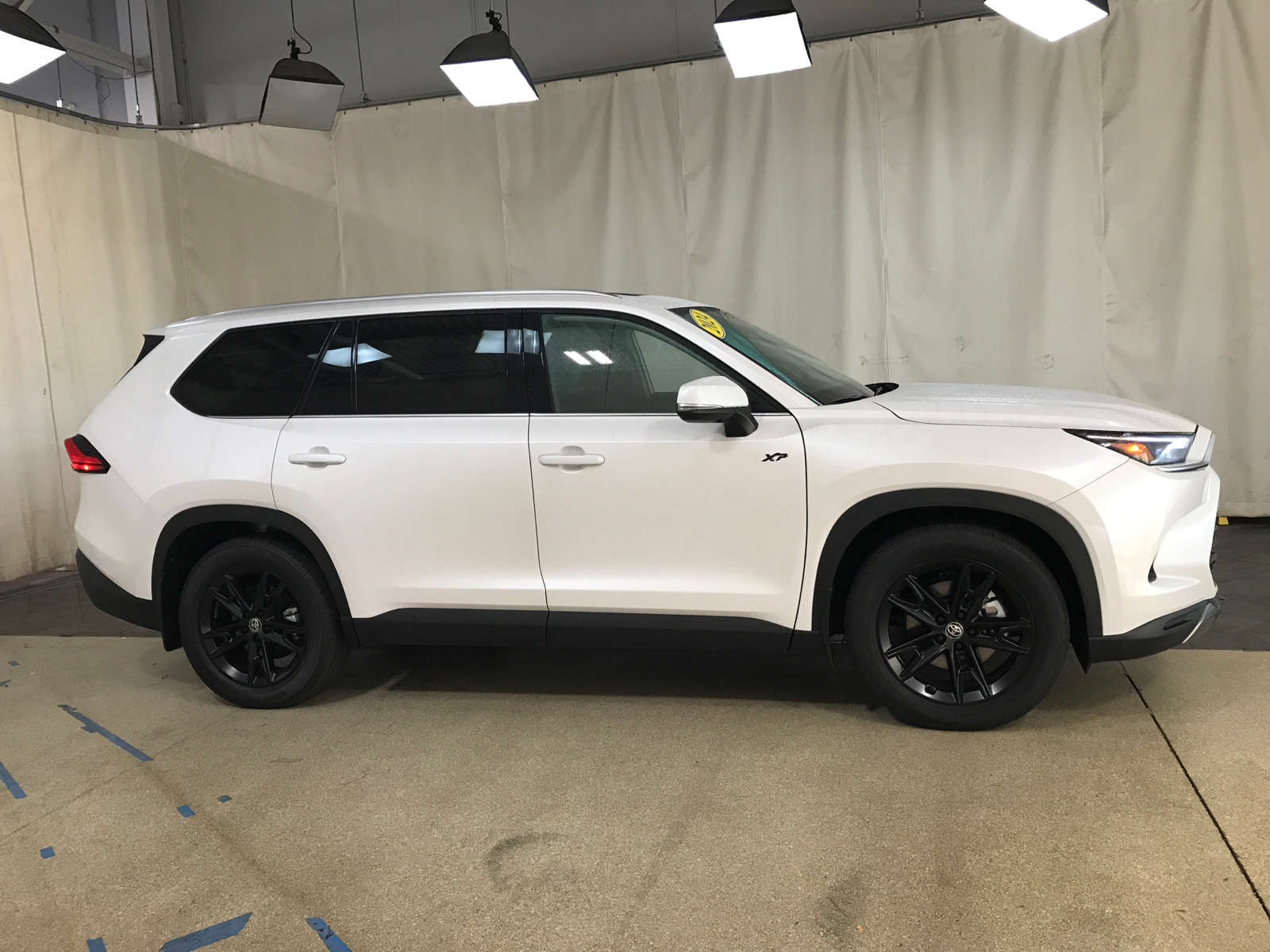 2024 Toyota Grand Highlander Hybrid Limited 2