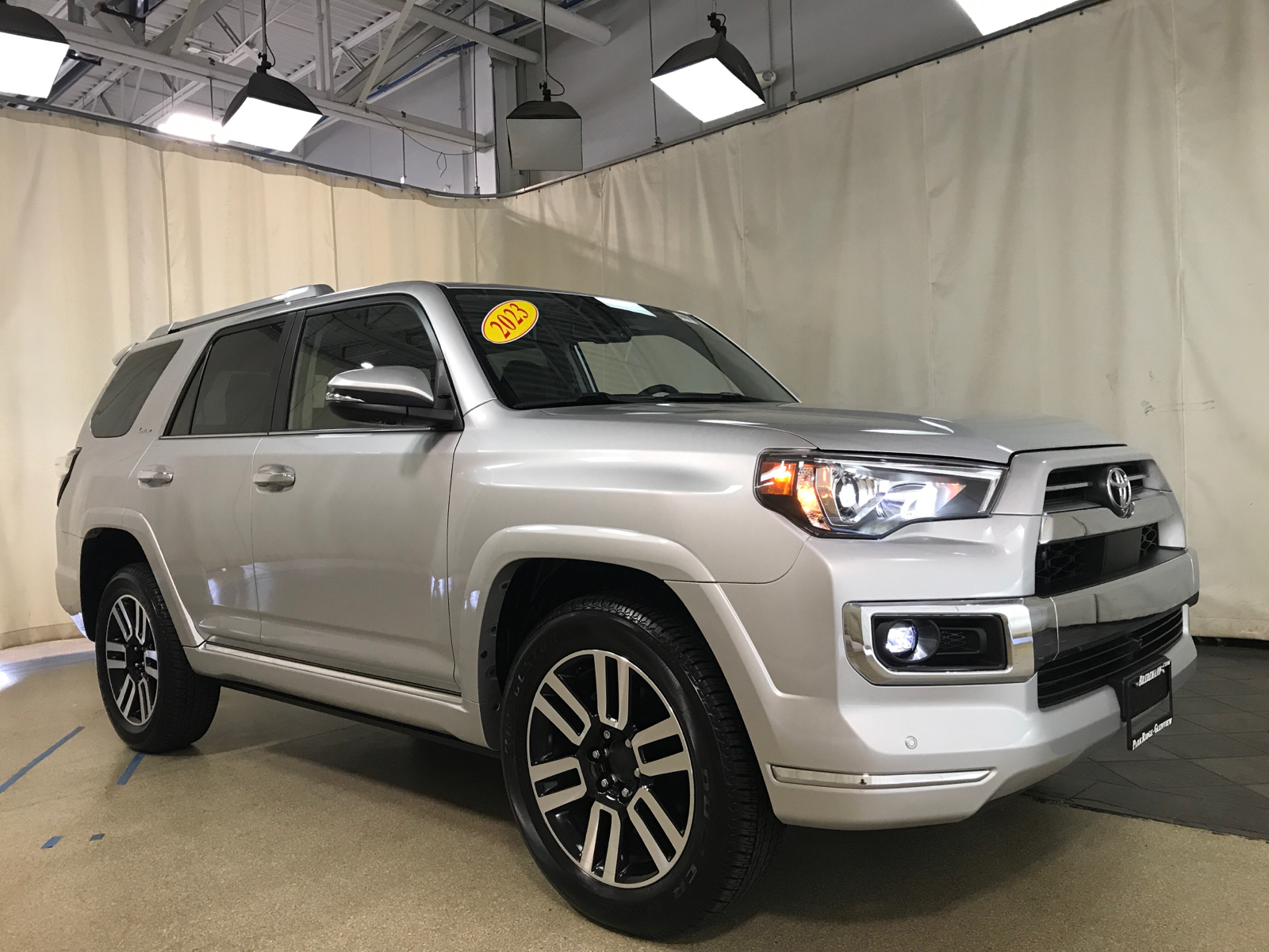 2023 Toyota 4Runner Limited 1