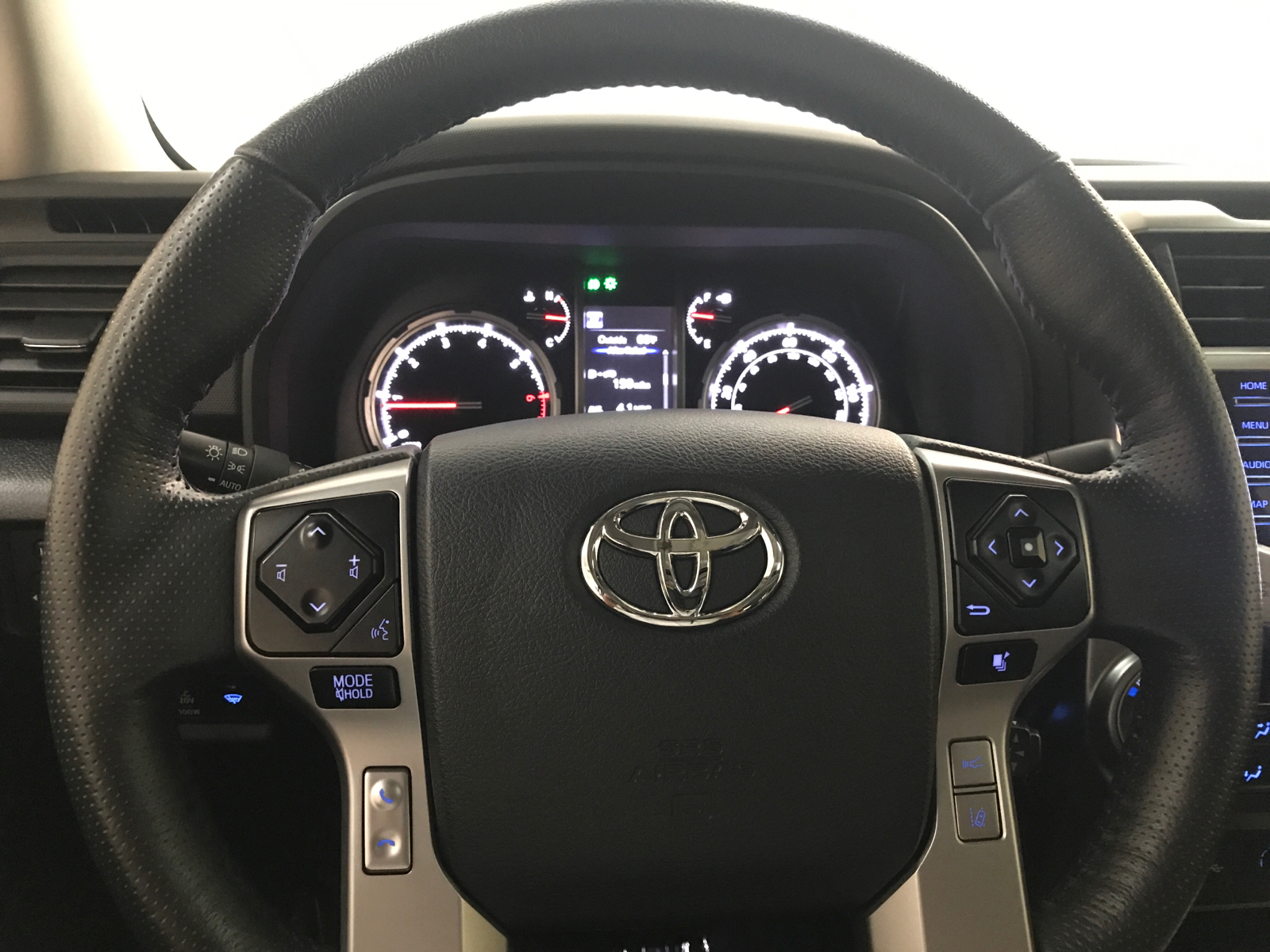 2023 Toyota 4Runner Limited 11