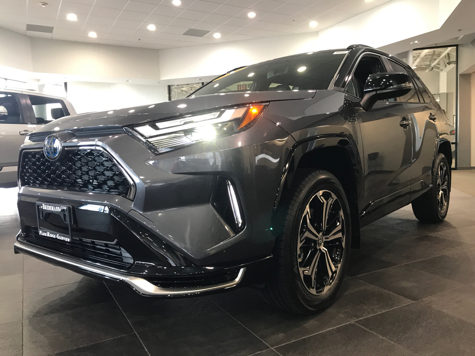 2024 Toyota RAV4 Prime XSE 5