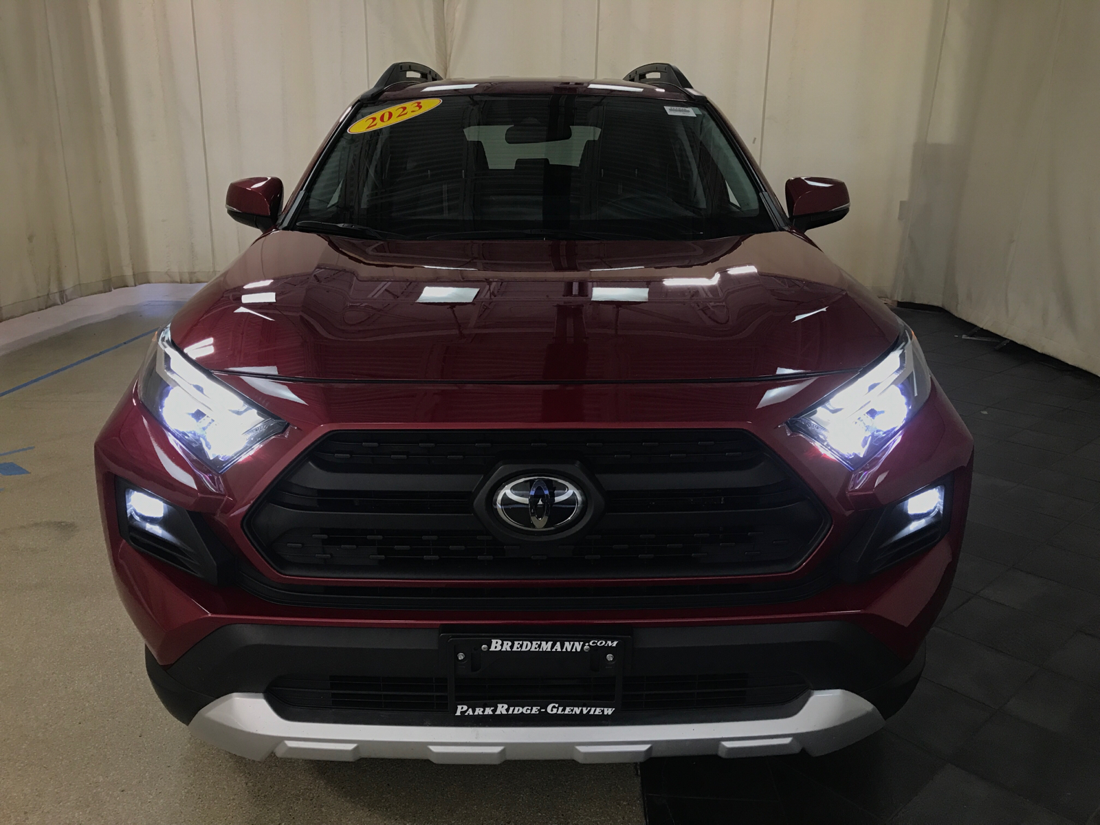 2023 Toyota RAV4 Adventure 26