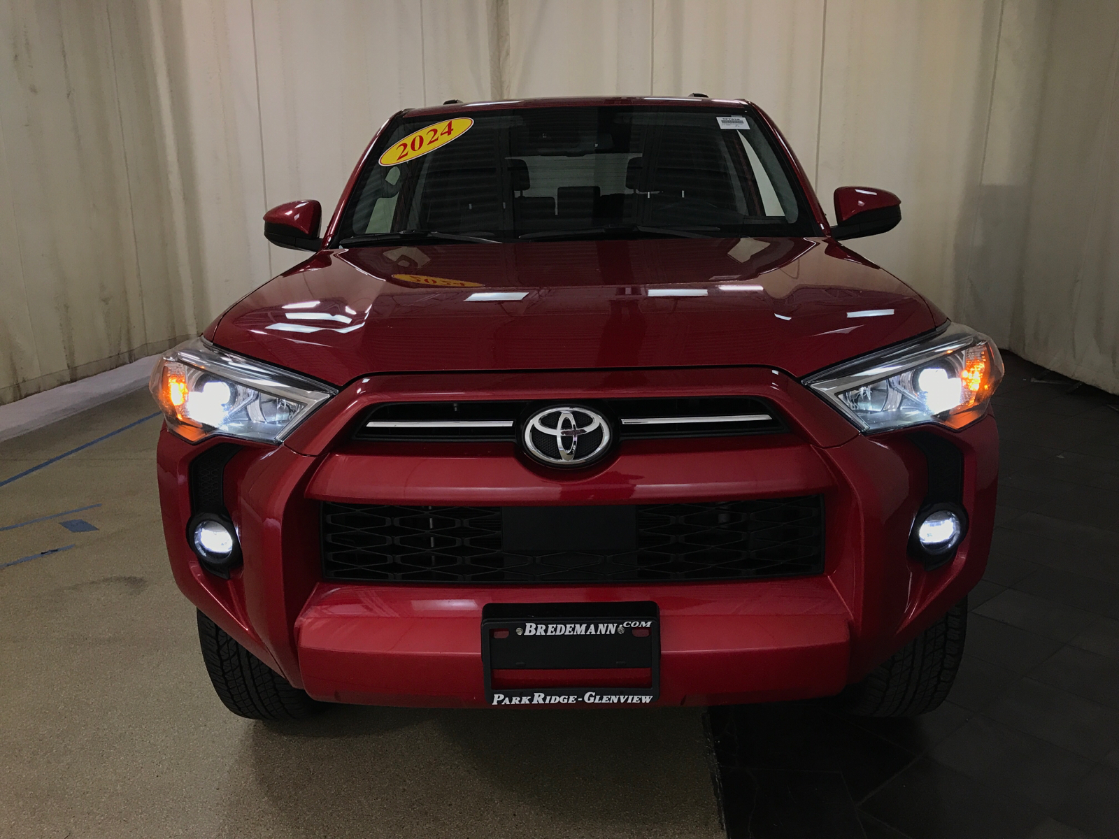 2024 Toyota 4Runner SR5 26