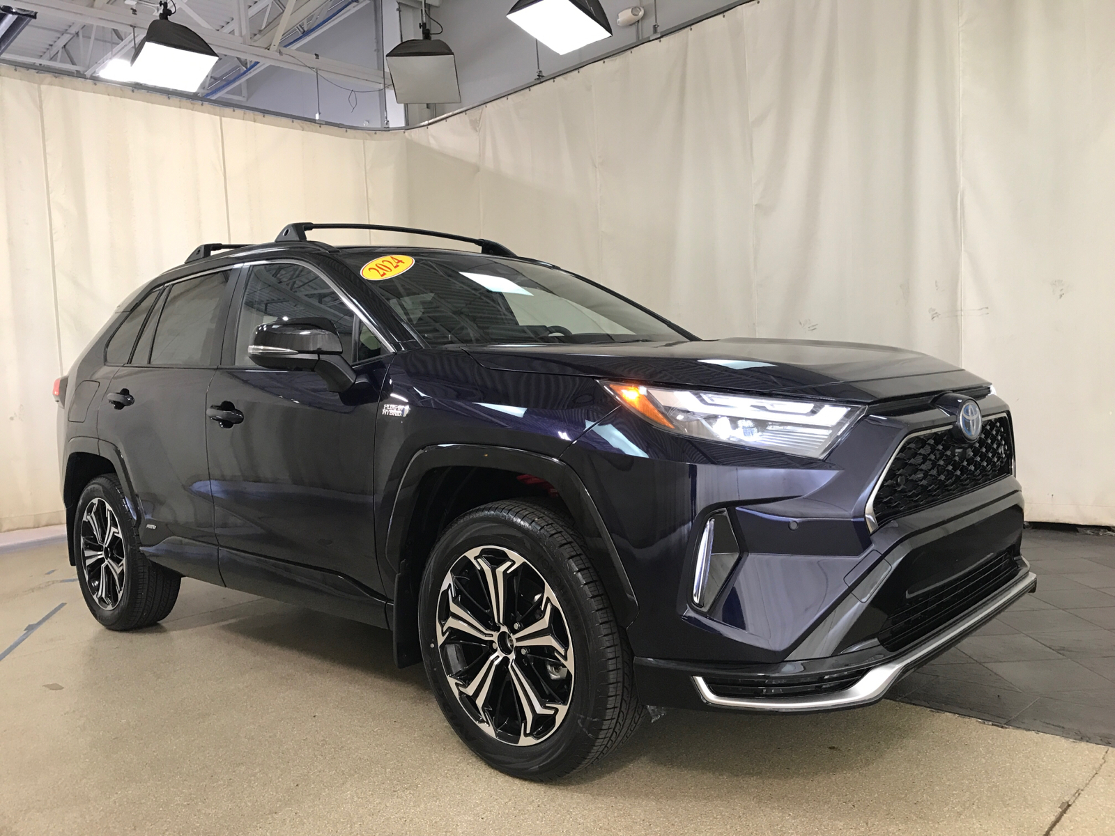 2024 Toyota RAV4 Prime XSE 1