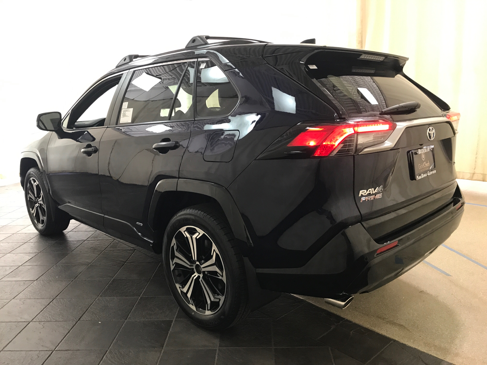 2024 Toyota RAV4 Prime XSE 4