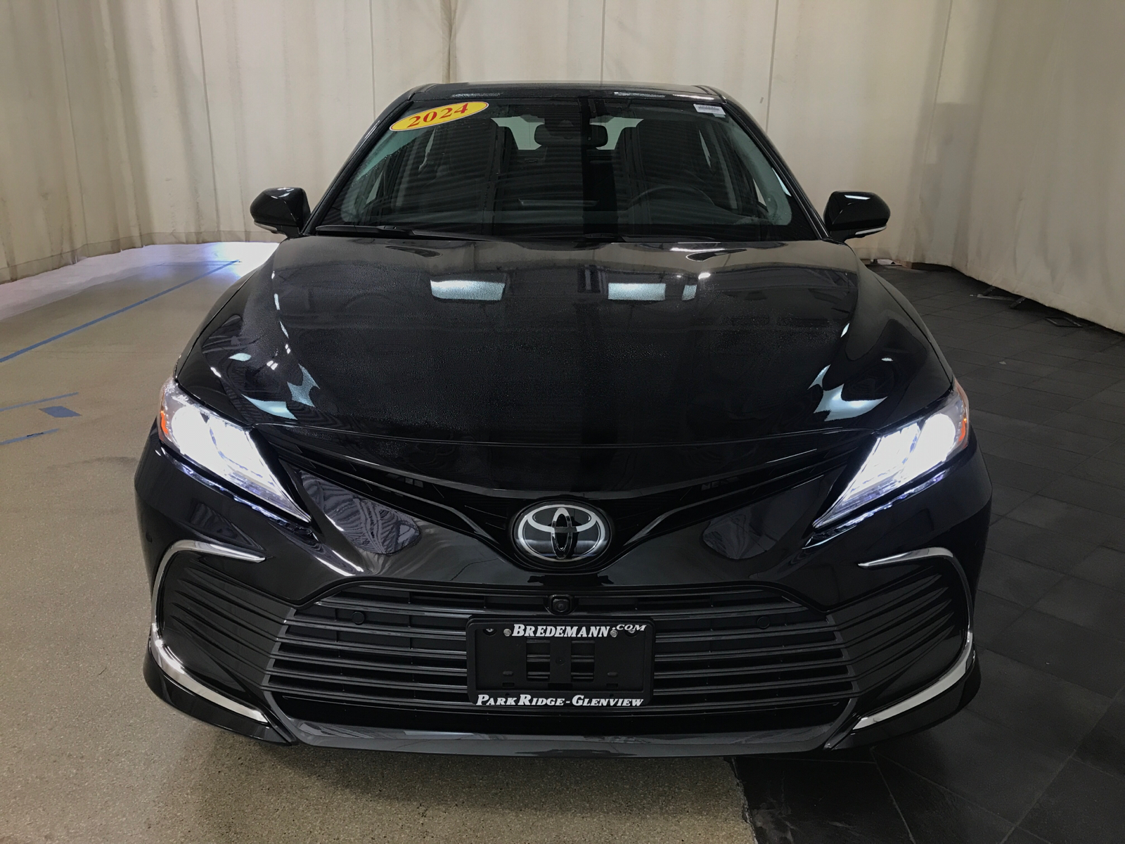 2024 Toyota Camry XLE 26