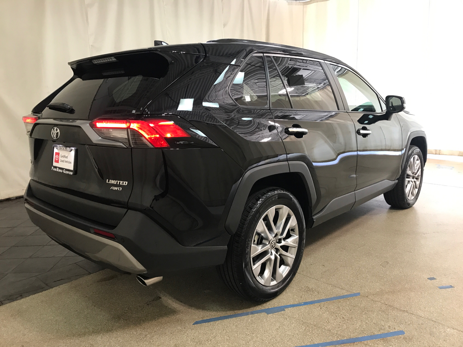 2024 Toyota RAV4 Limited 3