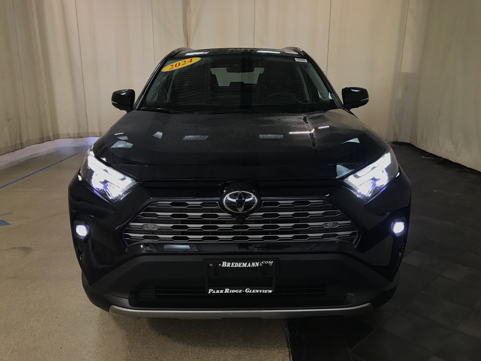 2024 Toyota RAV4 Limited 29