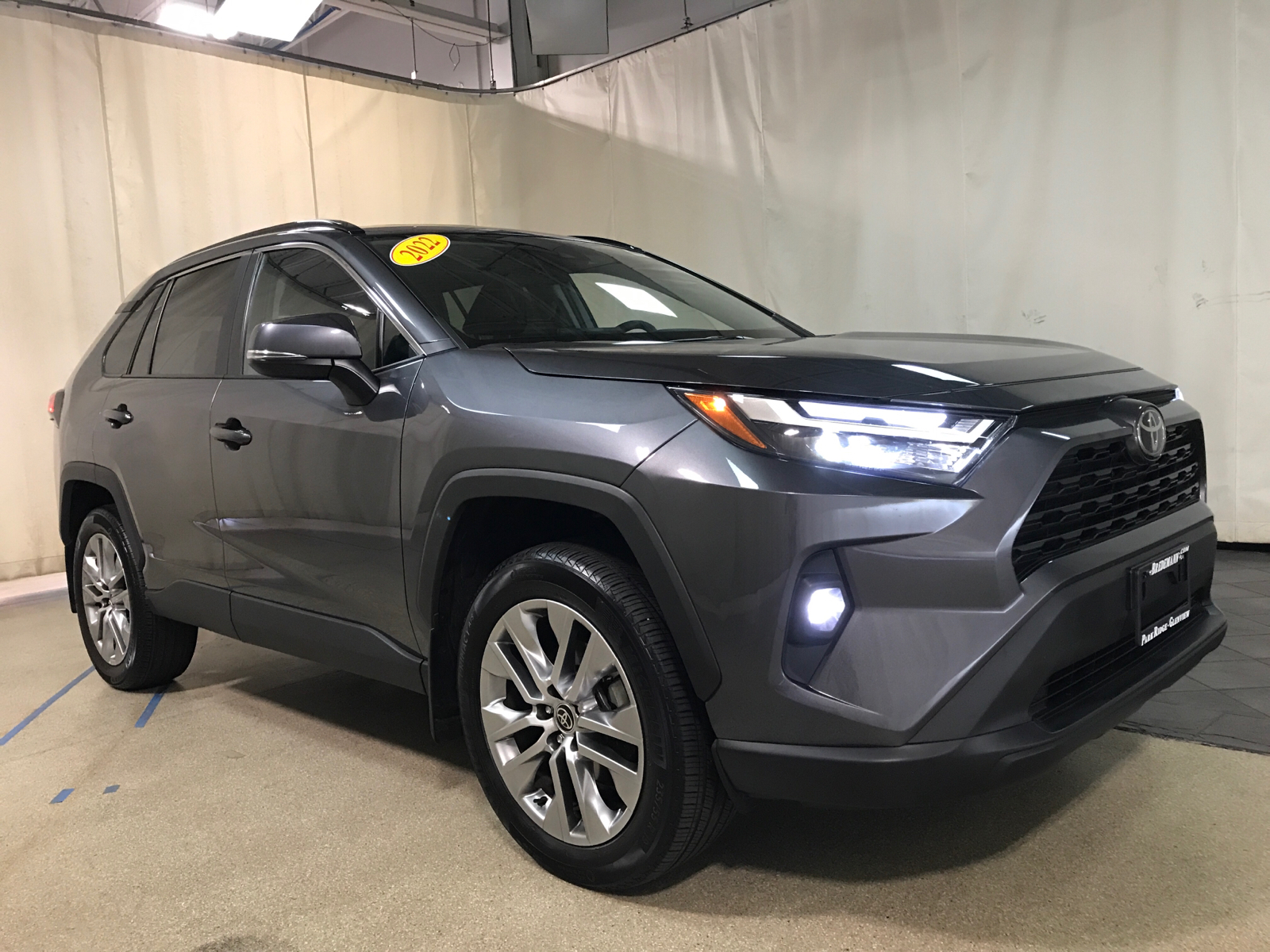 2022 Toyota RAV4 XLE Premium 1