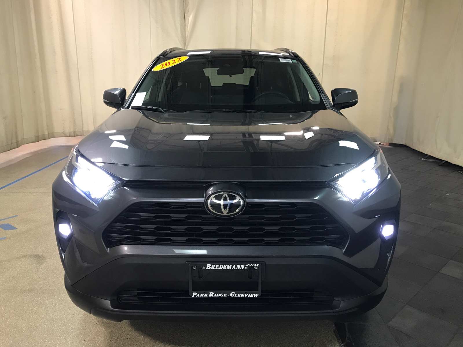 2022 Toyota RAV4 XLE Premium 29