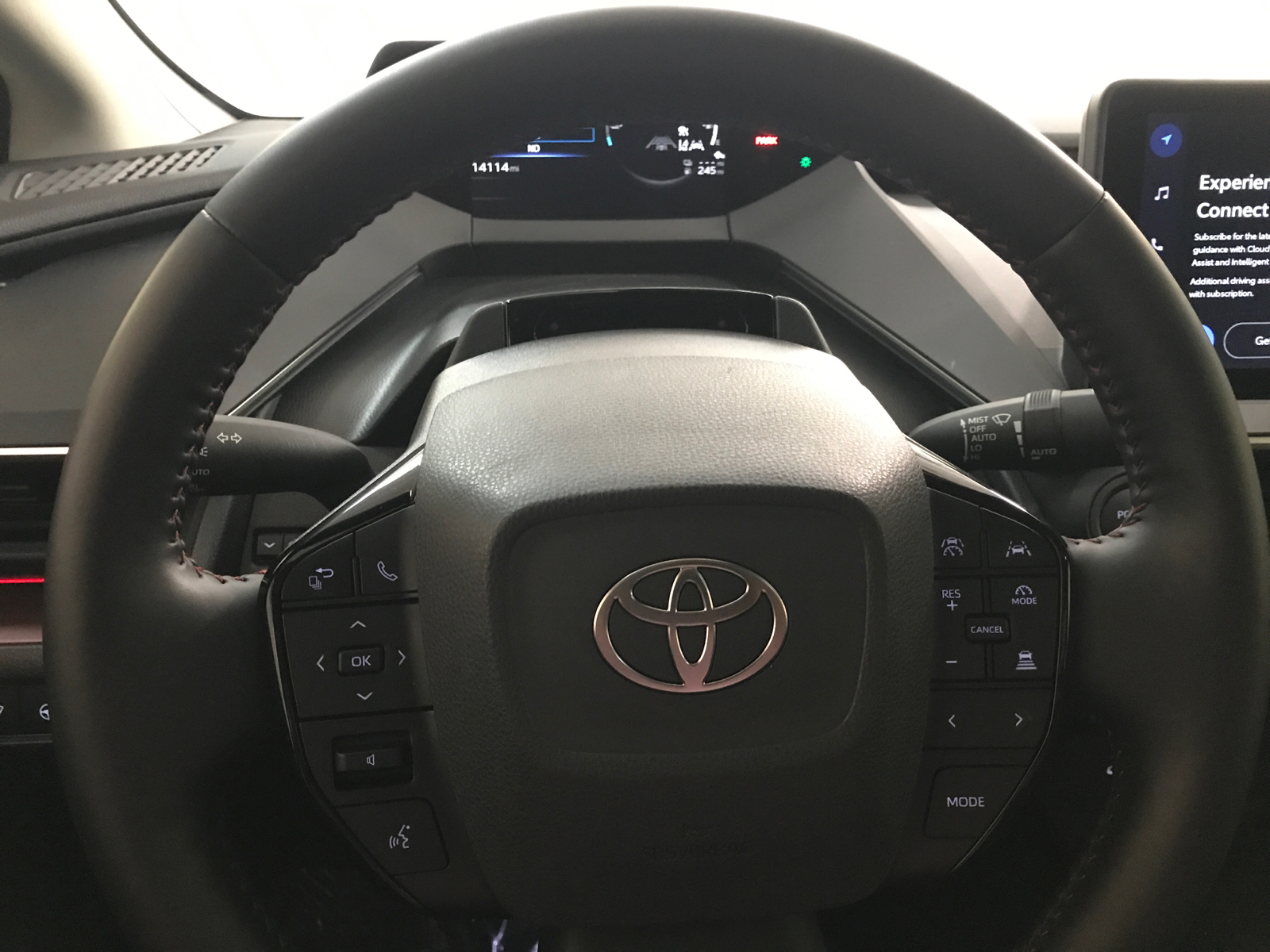 2024 Toyota Prius Prime XSE 11