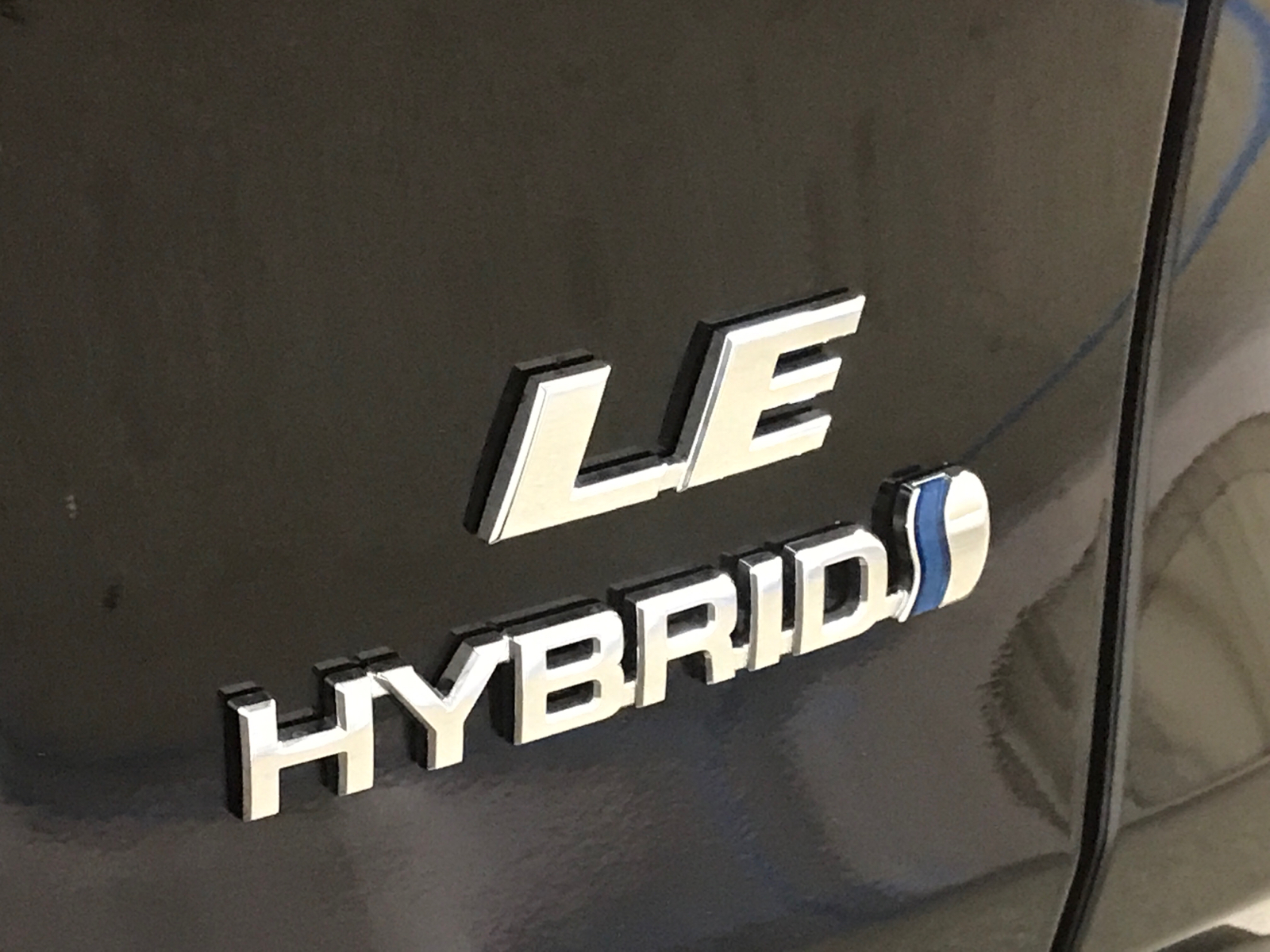 2024 Toyota RAV4 Hybrid LE 21