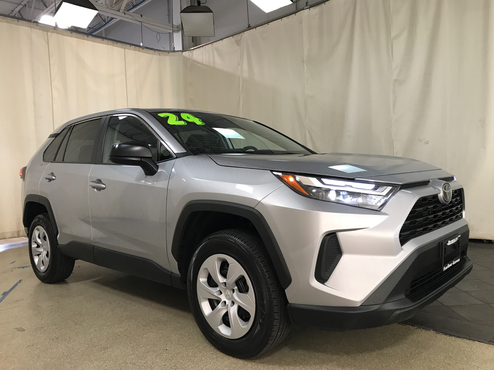 2024 Toyota RAV4 LE 1