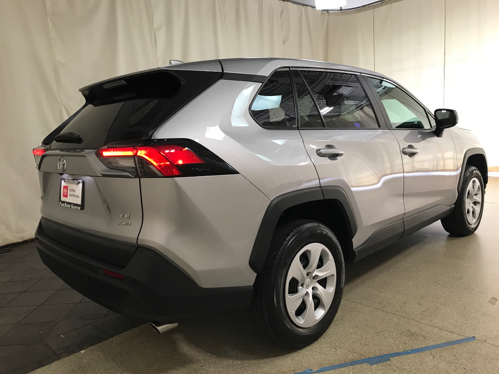 2024 Toyota RAV4 LE 3