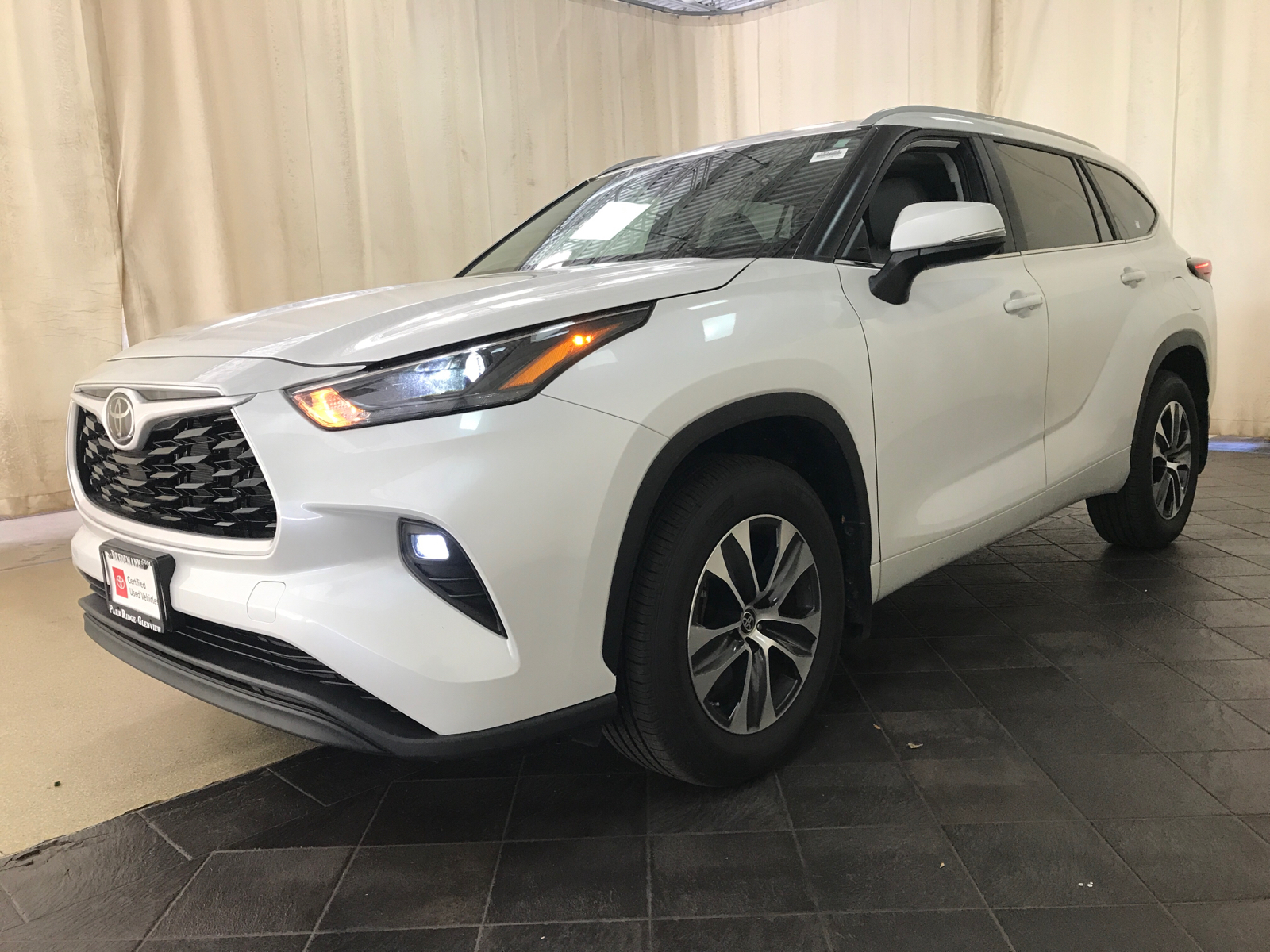 2024 Toyota Highlander XLE 5