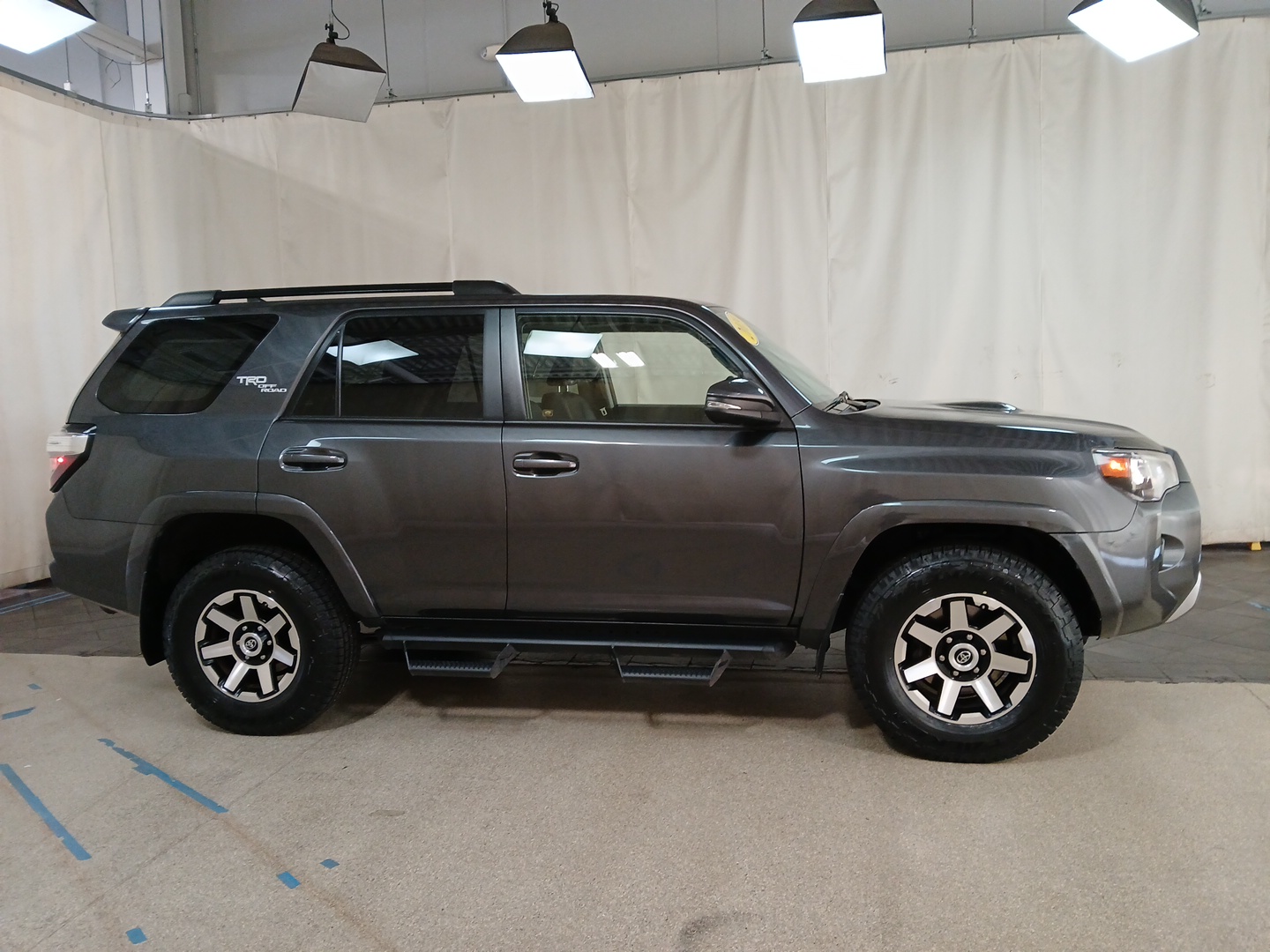 2019 Toyota 4Runner  2