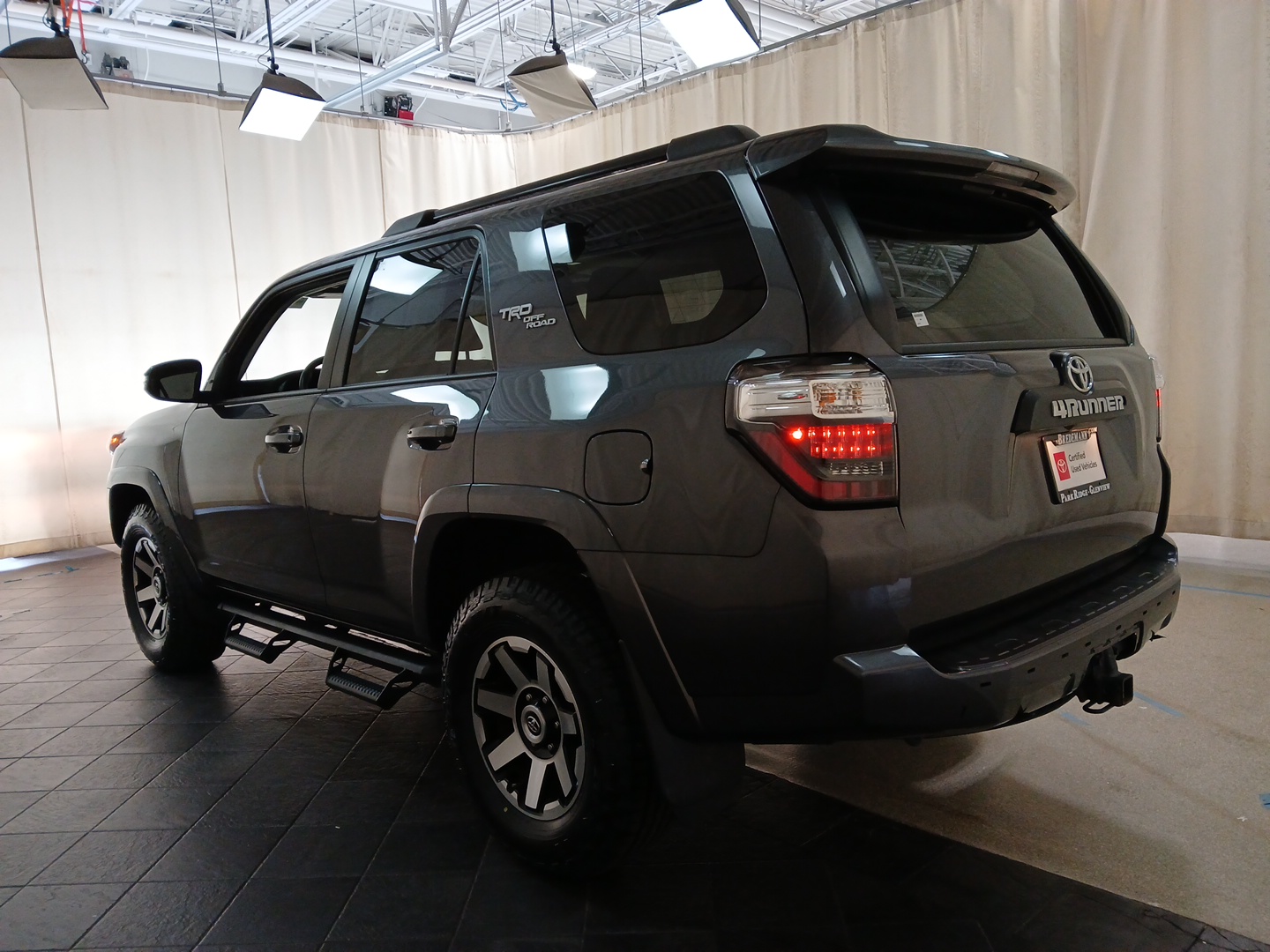 2019 Toyota 4Runner  4