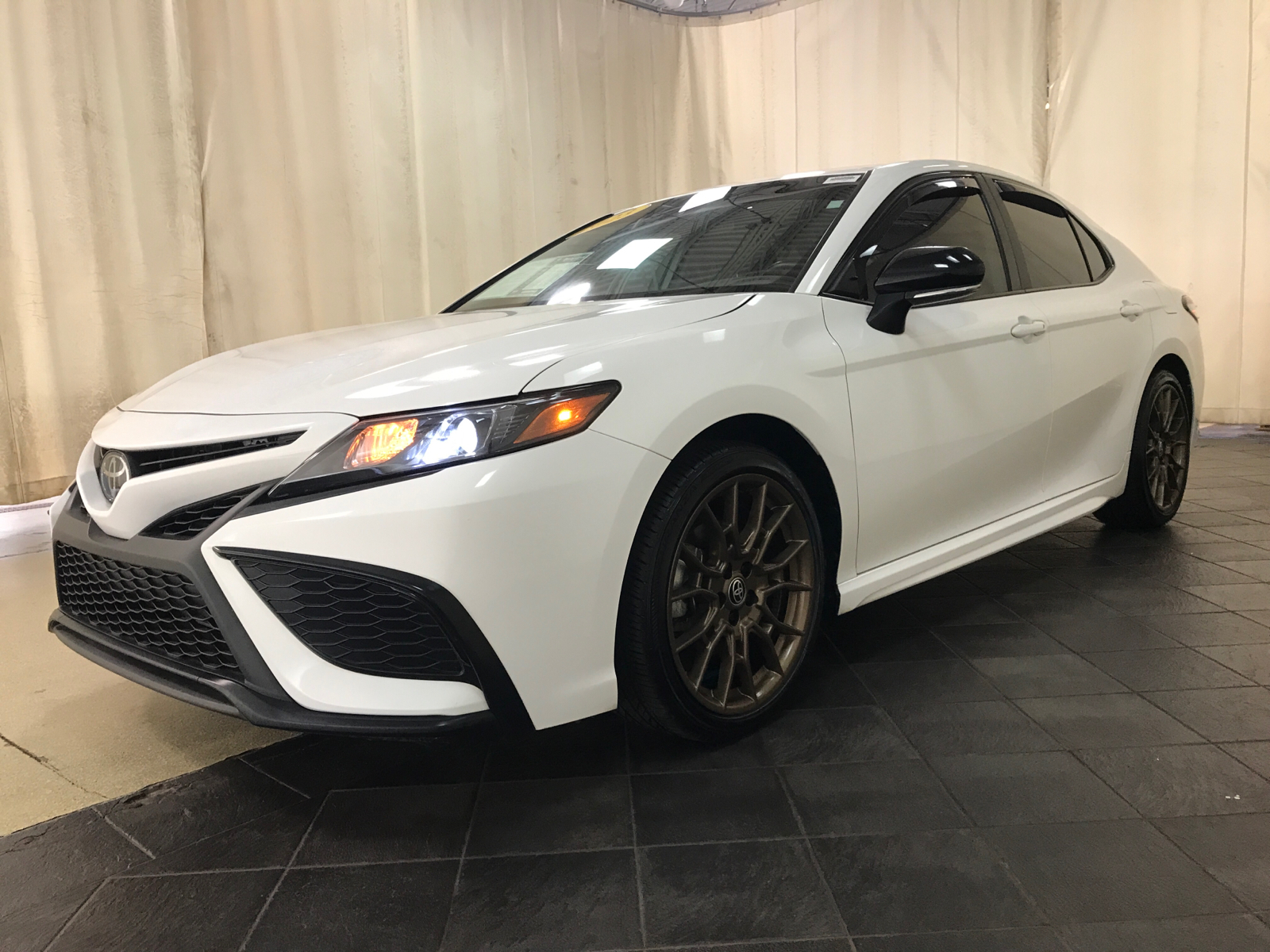 2023 Toyota Camry SE 5