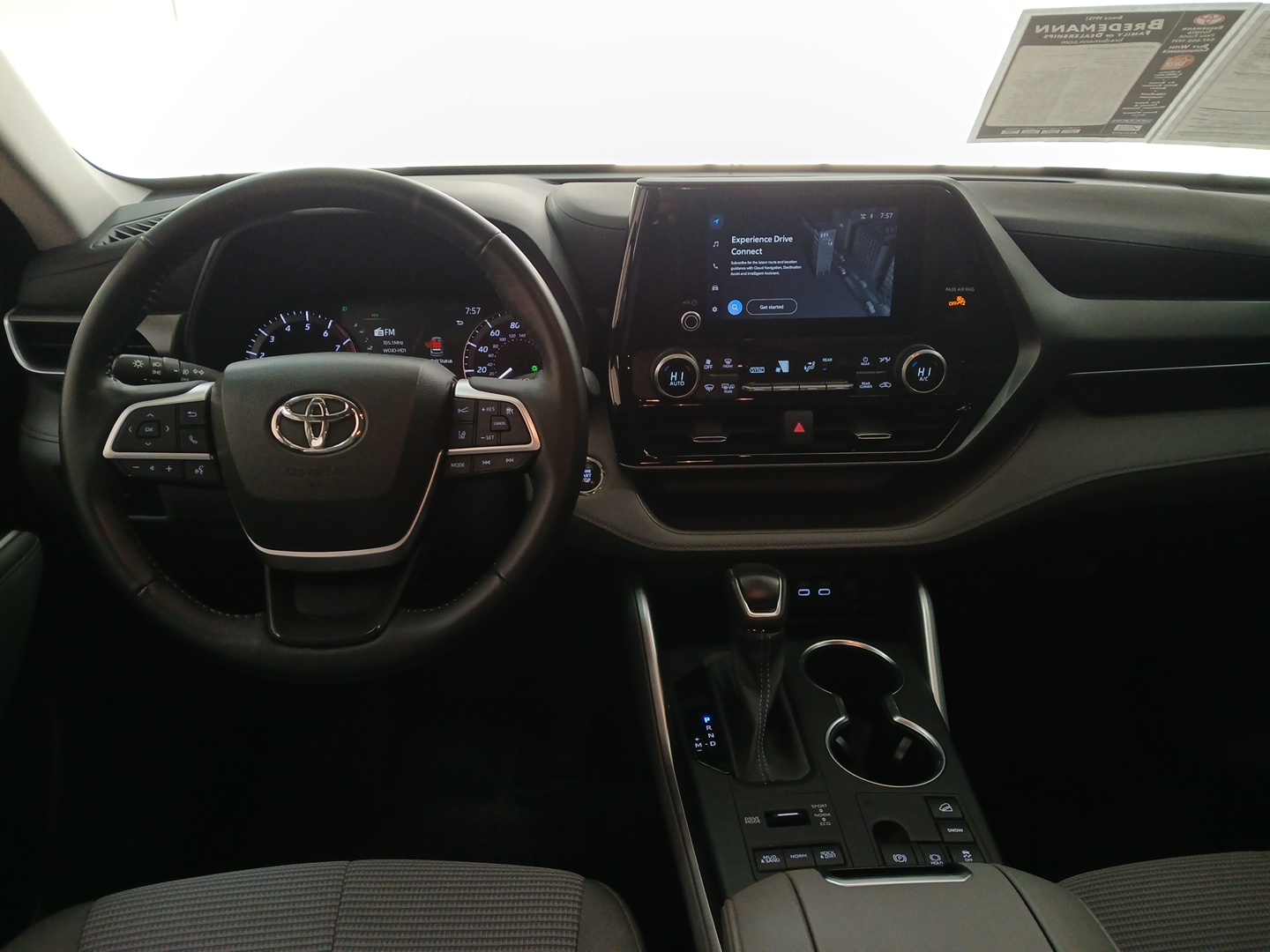 2023 Toyota Highlander LE 6