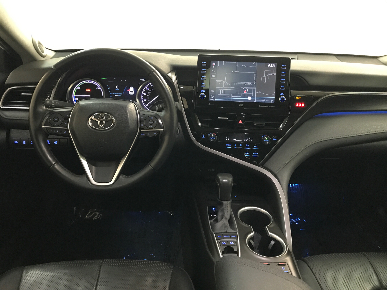 2024 Toyota Camry Hybrid XLE 6