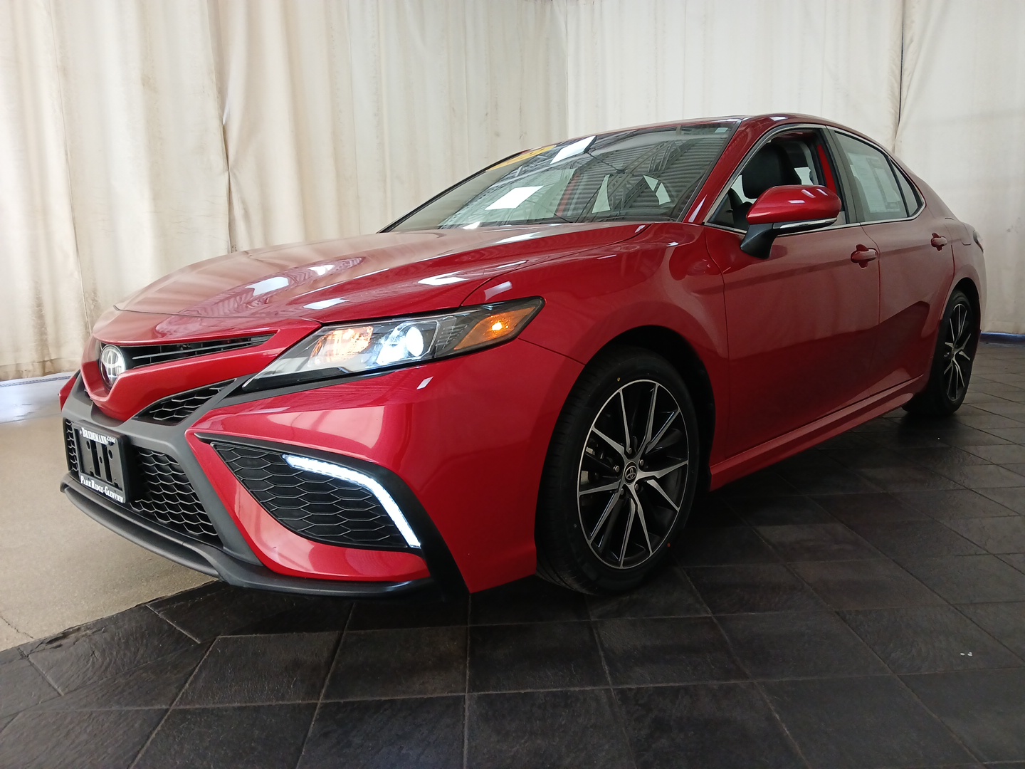 2022 Toyota Camry SE 5