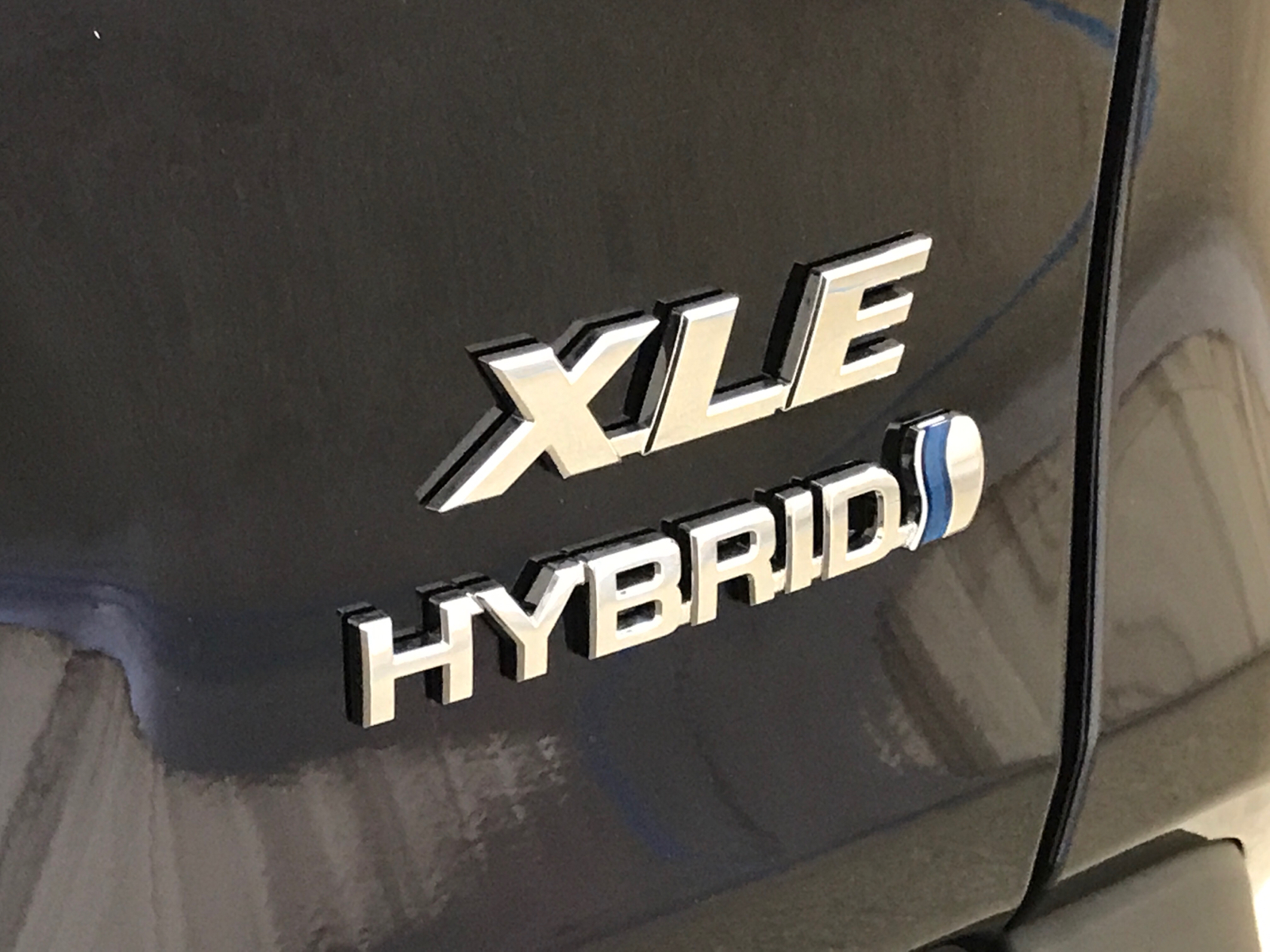 2024 Toyota RAV4 Hybrid XLE Premium 25