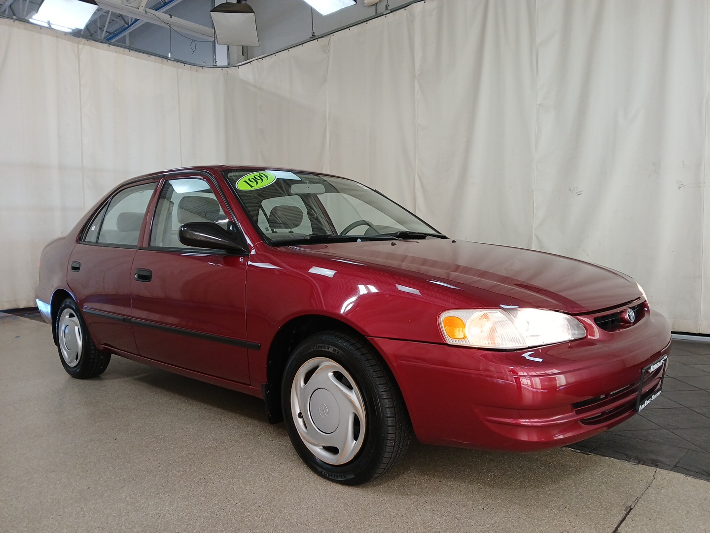 1999 Toyota Corolla CE 1