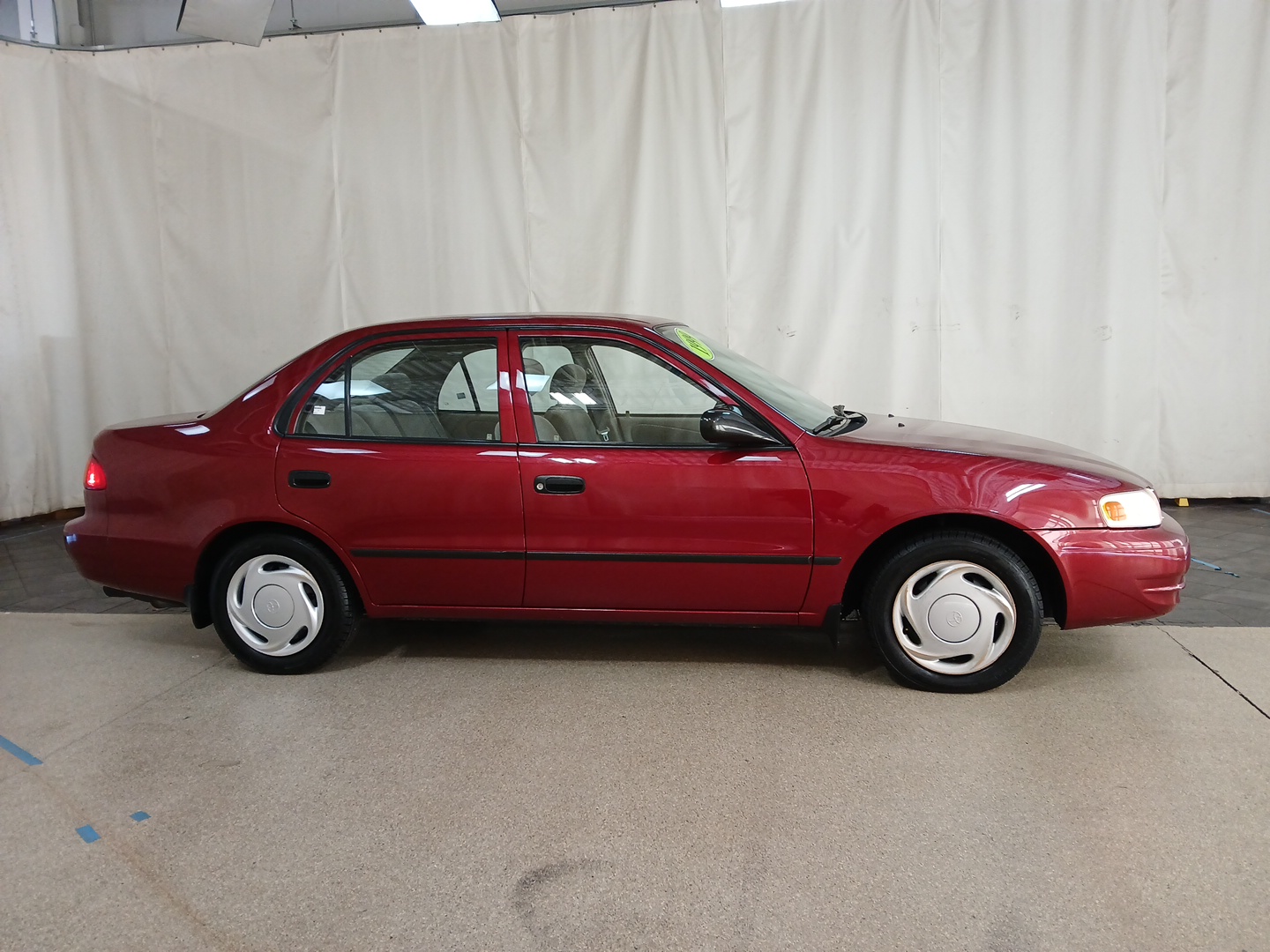 1999 Toyota Corolla CE 2